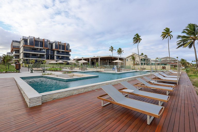 Cobertura de luxo com piscina privativa Muro alto by Cais Si