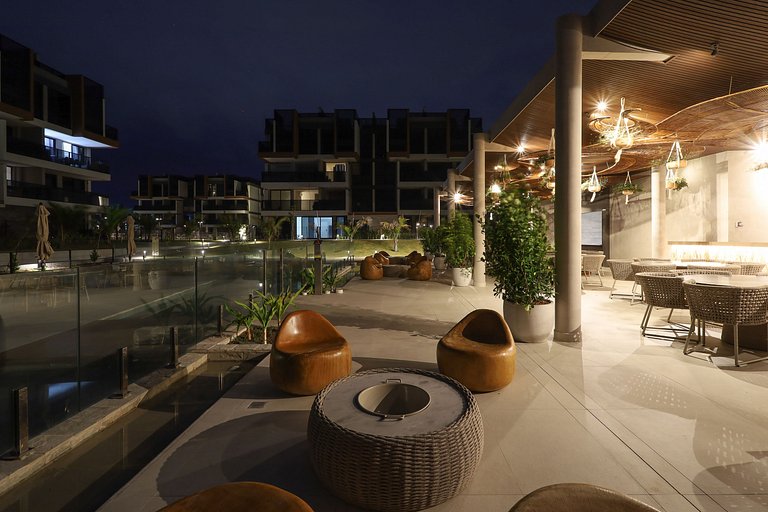 Rooftop 1 Suíte com Piscina Privativa - Pé na área Cais Muro