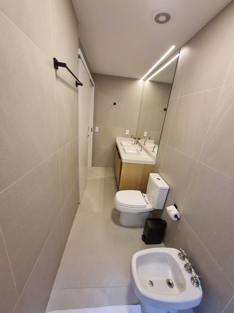 Apto Térreo 4 suítes com 2 Piscinas privativas - Porto de Ga
