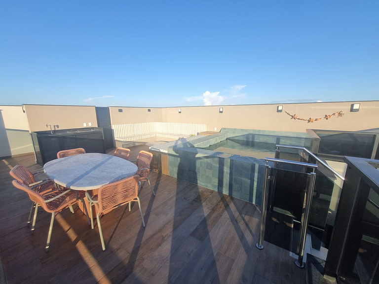 Rooftop Exclusivo 2 Suítes - Piscina Privativa - Porto de Ga