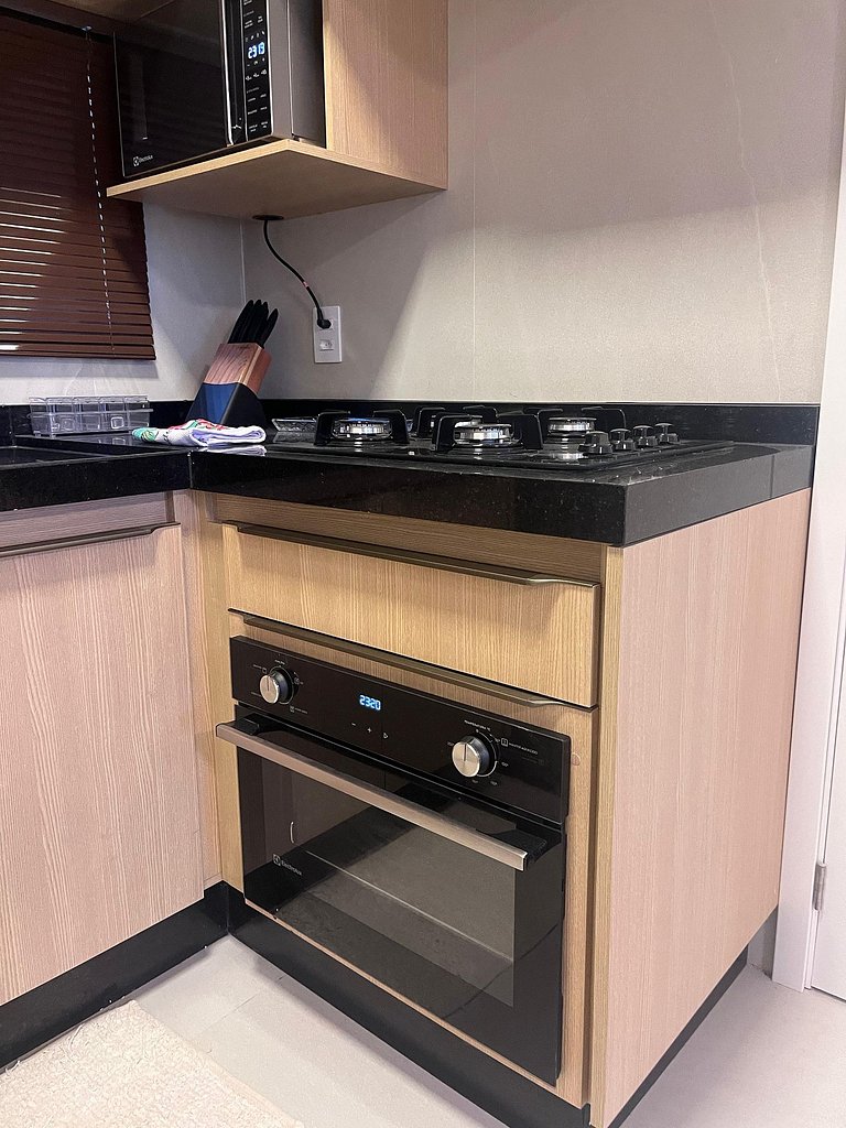 Rooftop 1 Suíte com Piscina Privativa - Pé na area- Cais Mur