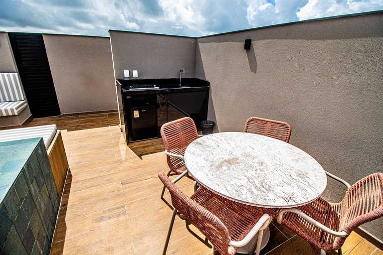 Rooftop 1 Suíte com Piscina Privativa - Pé na área Cais Muro
