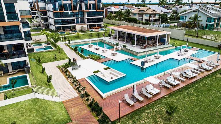 Cobertura de luxo com piscina privativa Muro alto by Cais Si