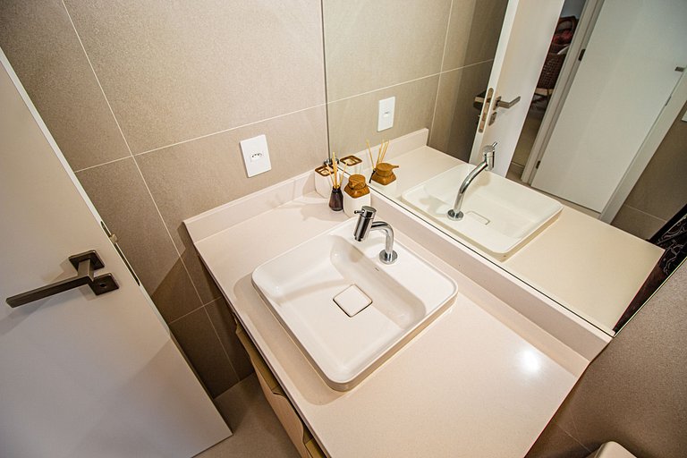 Apto. 2 Suítes e Varanda Gourmet - Luxo e Conforto